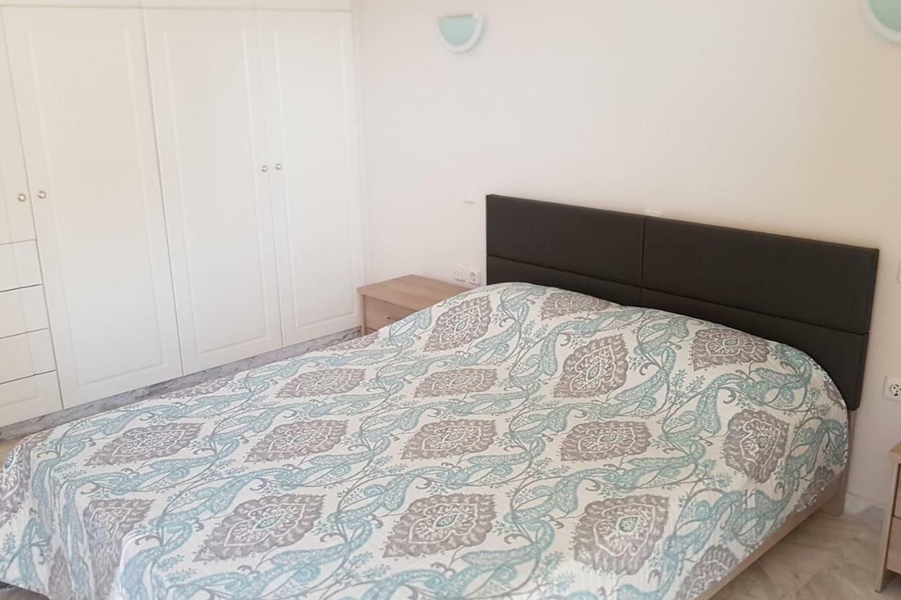 Galini Apartment Lutráki Kültér fotó